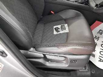 TOYOTA C-HR 2017 Image 8