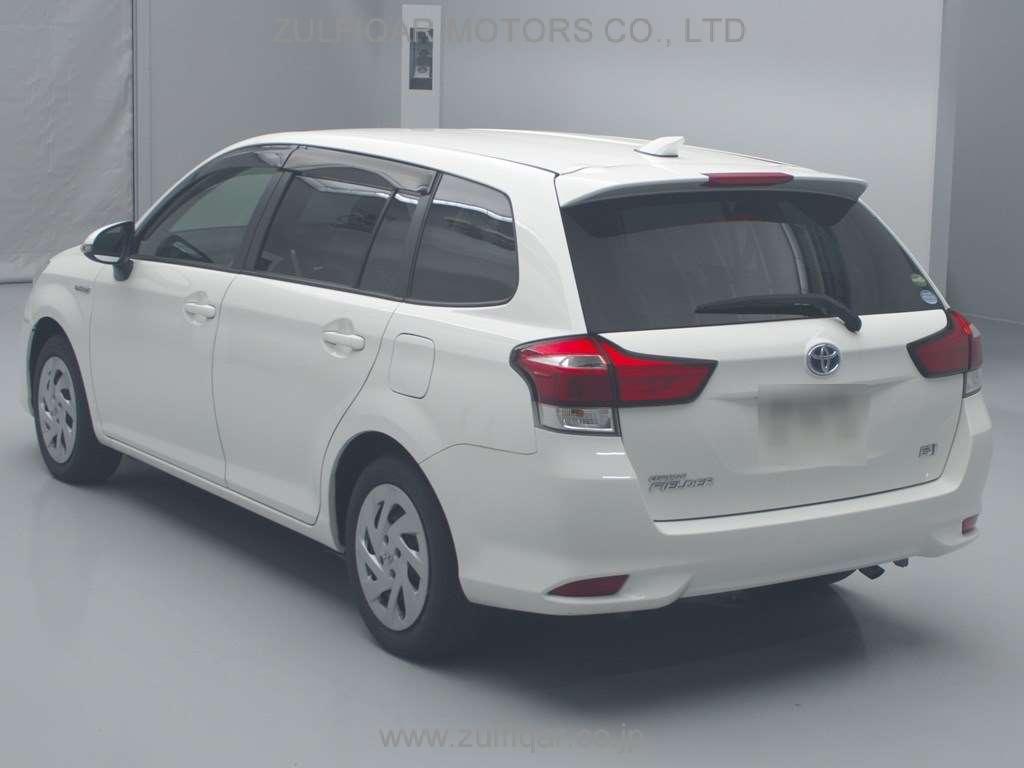 TOYOTA COROLLA FIELDER 2018 Image 4