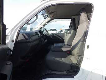 TOYOTA REGIUSACE 2014 Image 9