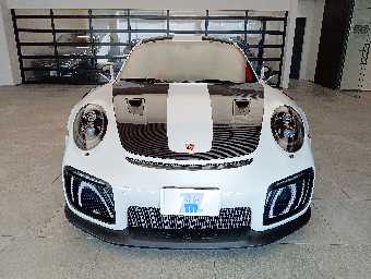 PORSCHE 911 2019 Image 16