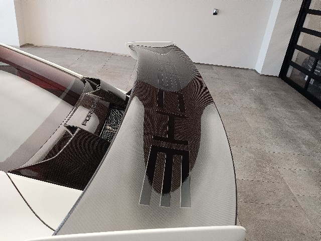 PORSCHE 911 2019 Image 36