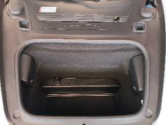 PORSCHE 911 2019 Image 48