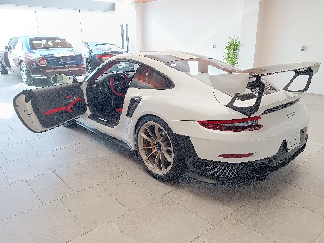 PORSCHE 911 2019 Image 62