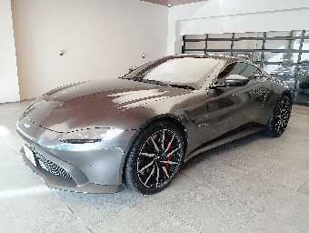 ASTON MARTIN VANTEGE 2018 Image 14