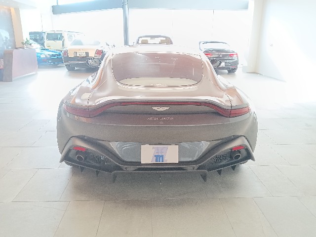 ASTON MARTIN VANTEGE 2018 Image 24
