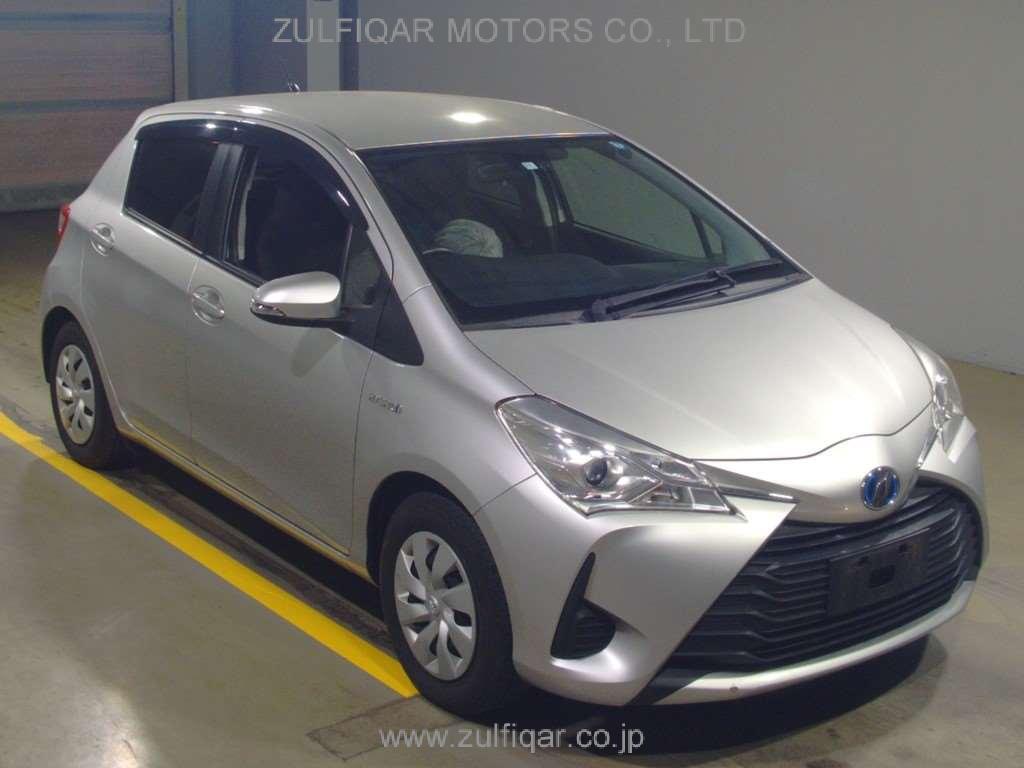 TOYOTA VITZ 2018 Image 3