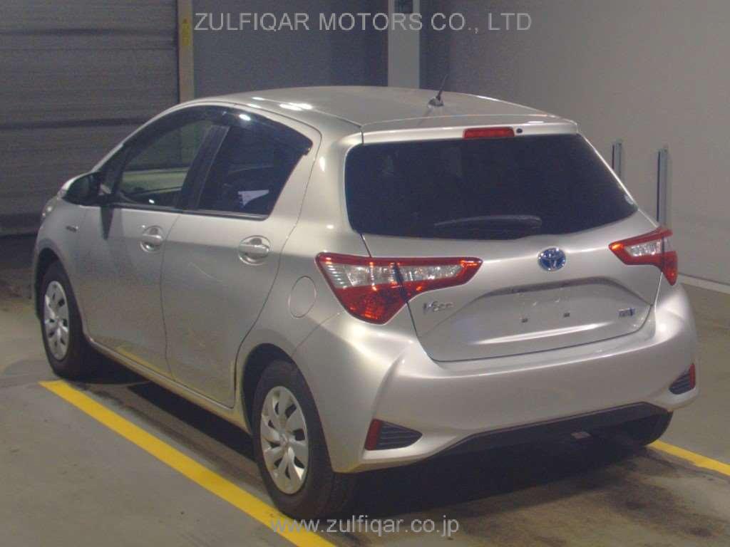 TOYOTA VITZ 2018 Image 4