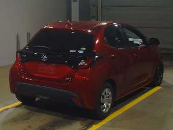 TOYOTA YARIS 2020 Image 2