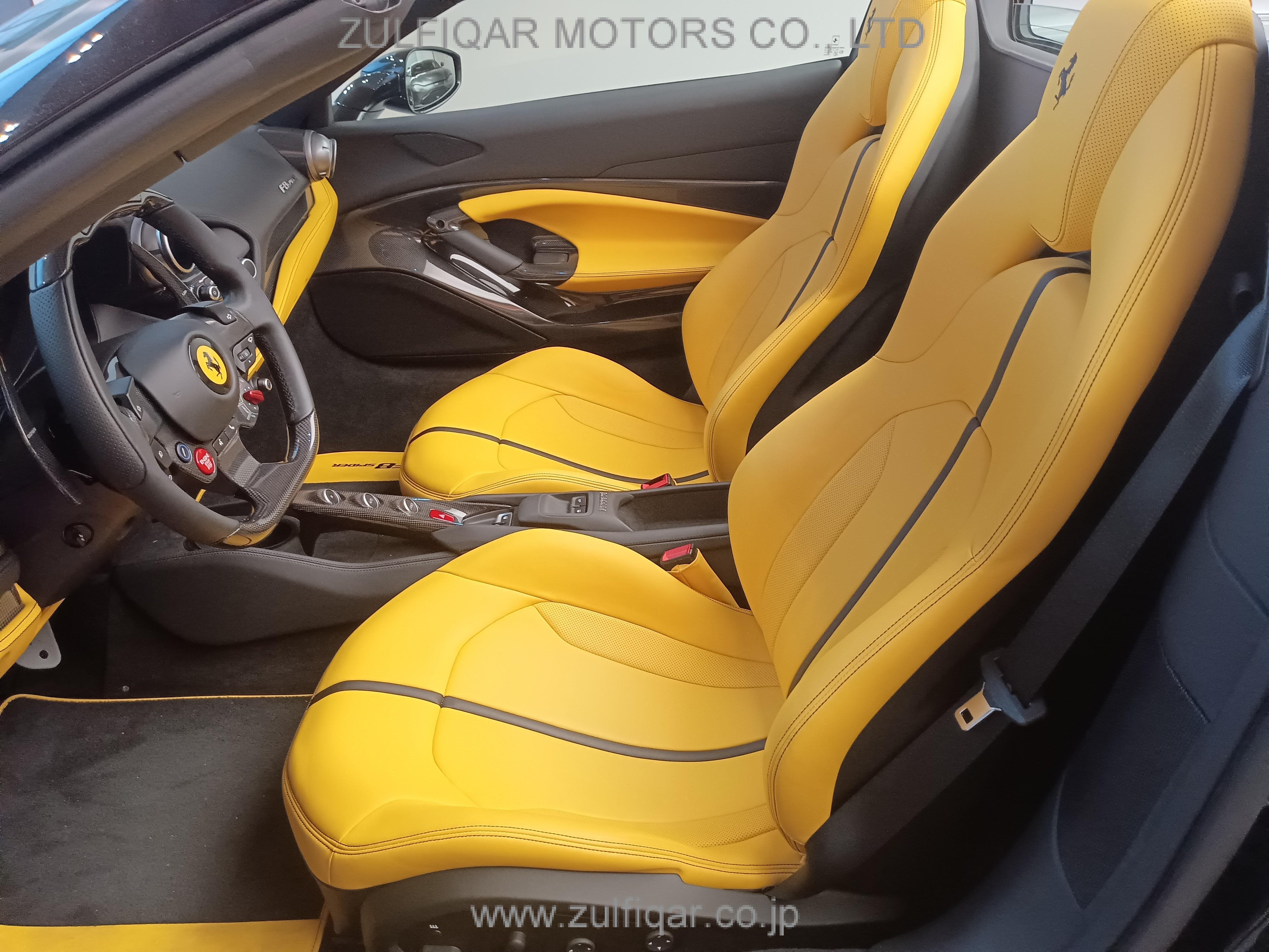 FERRARI F8 SPIDER 2021 Image 2