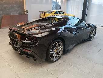 FERRARI F8 SPIDER 2021 Image 3