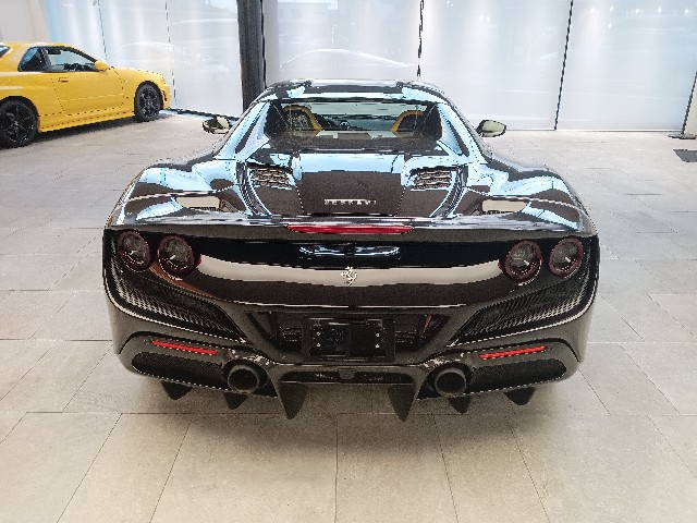 FERRARI F8 SPIDER 2021 Image 23