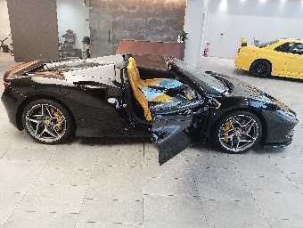 FERRARI F8 SPIDER 2021 Image 30
