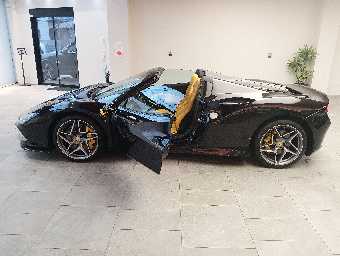 FERRARI F8 SPIDER 2021 Image 36