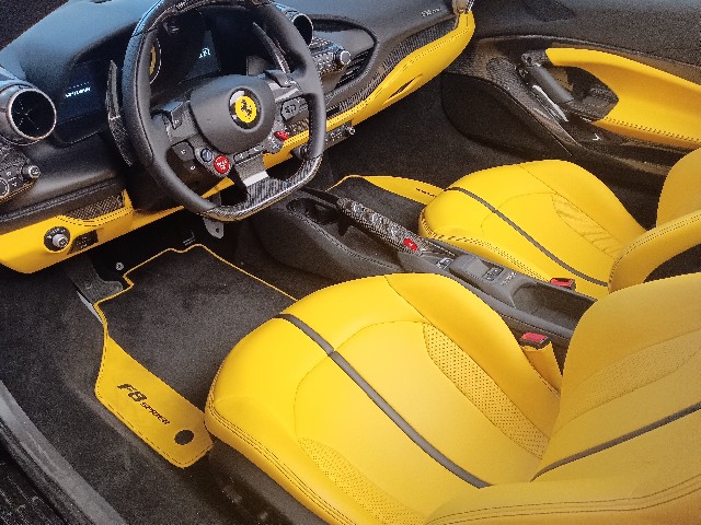 FERRARI F8 SPIDER 2021 Image 44