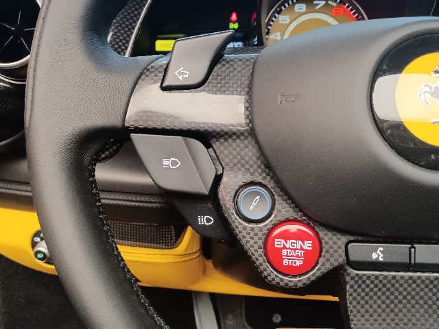 FERRARI F8 SPIDER 2021 Image 63