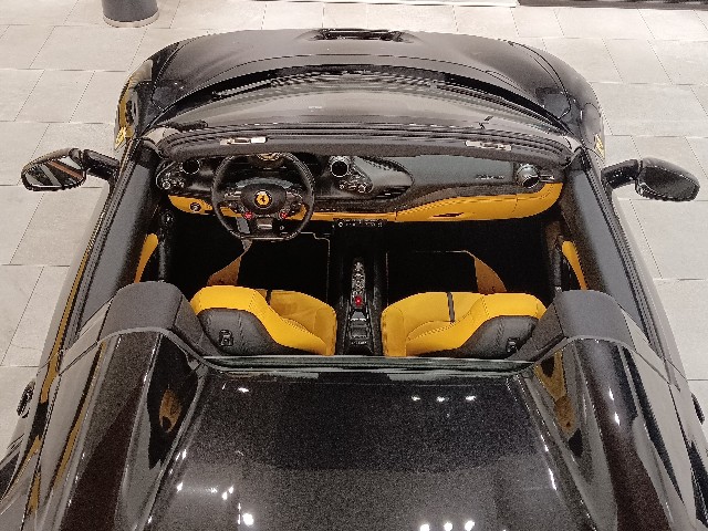 FERRARI F8 SPIDER 2021 Image 72