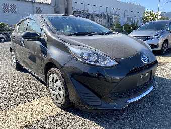 TOYOTA AQUA 2019 Image 1