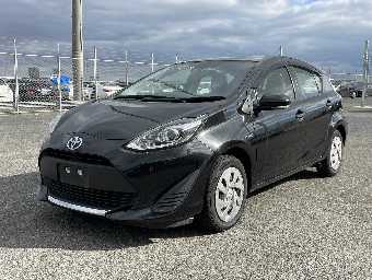TOYOTA AQUA 2019 Image 2