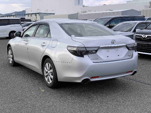 TOYOTA MARK X 2019 Image 25