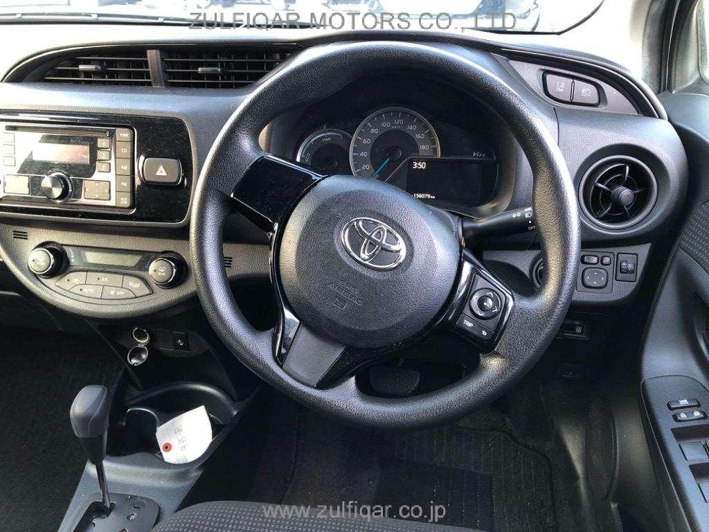 TOYOTA VITZ 2018 Image 6
