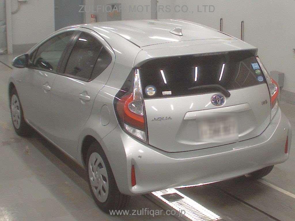 TOYOTA AQUA 2019 Image 6