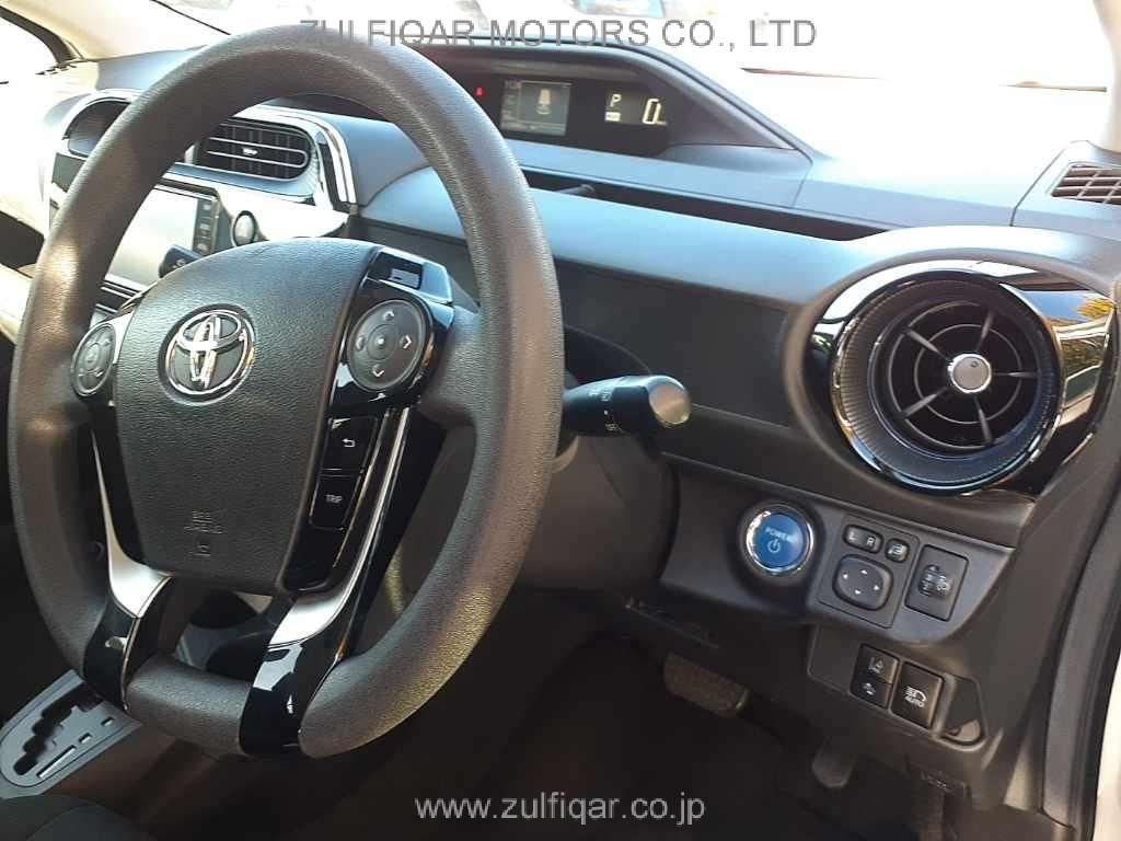 TOYOTA AQUA 2019 Image 7