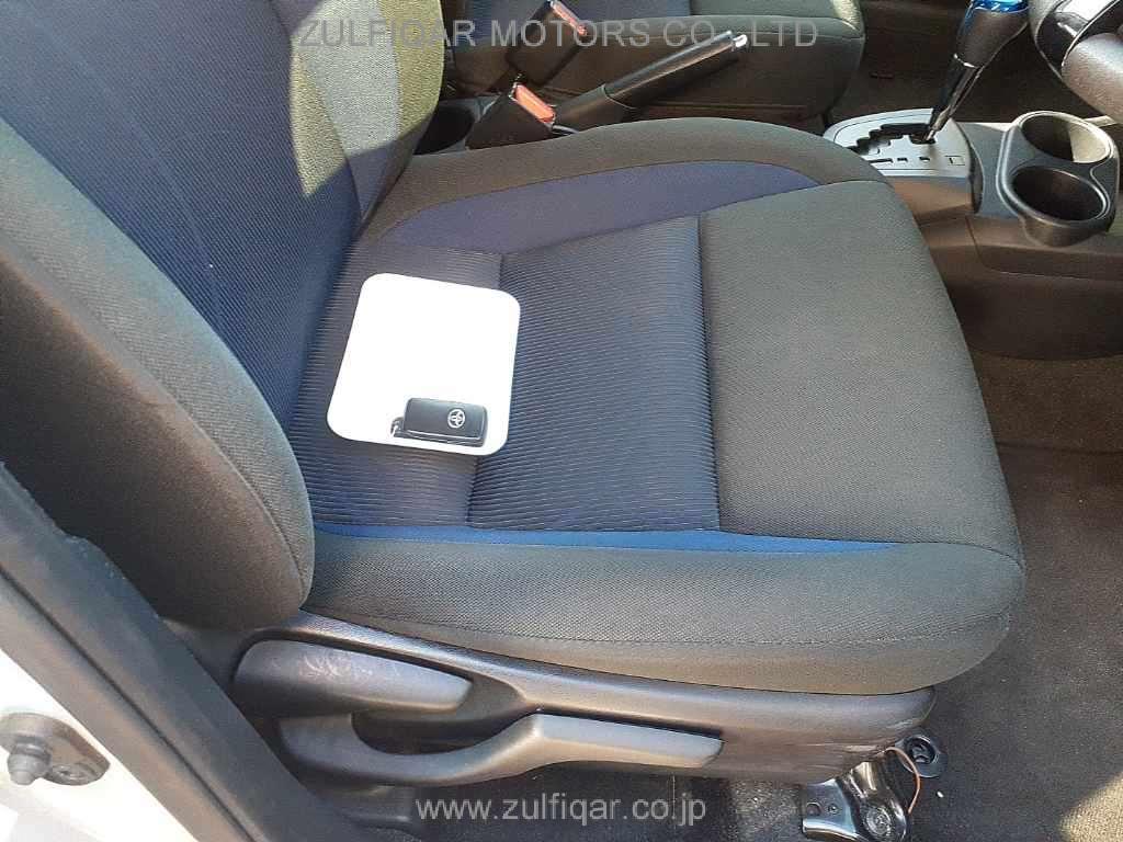 TOYOTA AQUA 2019 Image 8