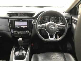 NISSAN X-TRAIL 2018 Image 11