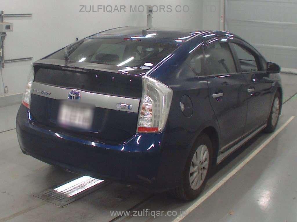 TOYOTA PRIUS PHV 2013 Image 2