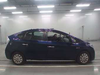 TOYOTA PRIUS PHV 2013 Image 3