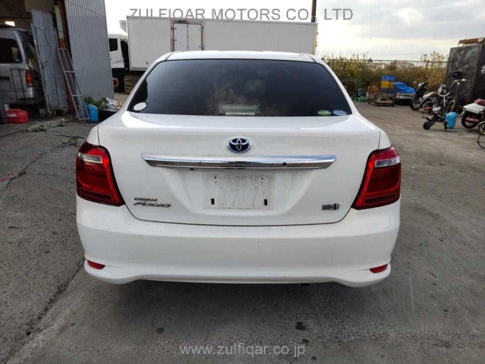 TOYOTA COROLLA AXIO 2015 Image 3