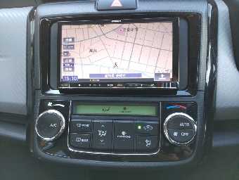 TOYOTA COROLLA AXIO 2014 Image 10