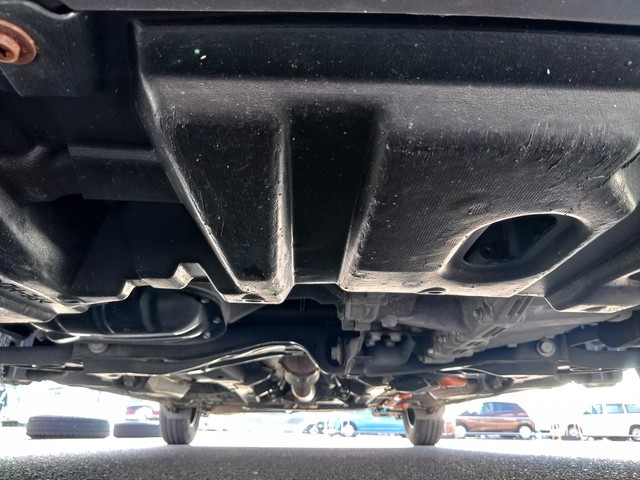 TOYOTA VITZ 2017 Image 28