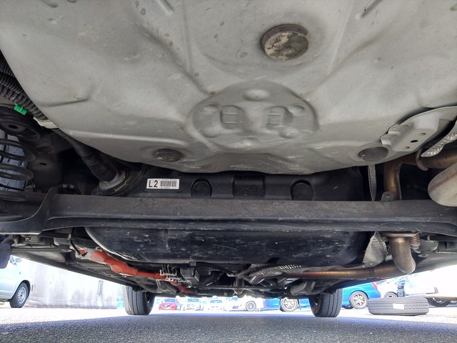 TOYOTA VITZ 2017 Image 29