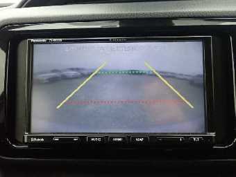 TOYOTA VITZ 2017 Image 8