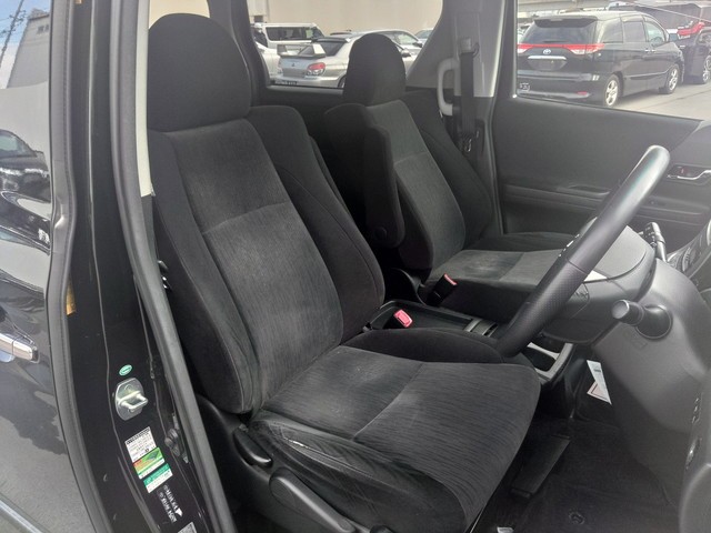 TOYOTA ALPHARD 2013 Image 27