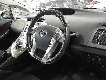 TOYOTA PRIUS PHV 2013 Image 7