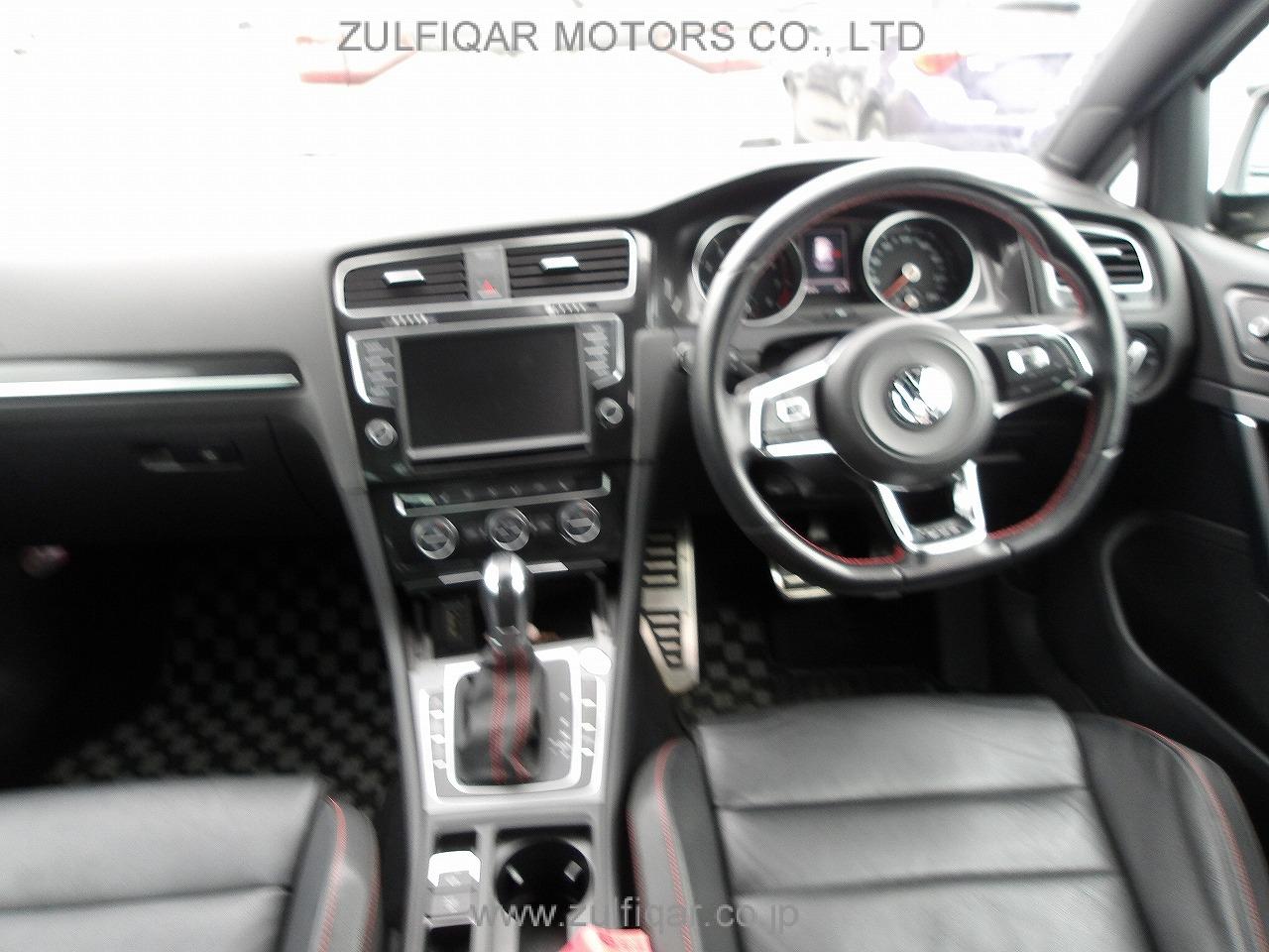 VOLKSWAGEN GOLF 2014 Image 7