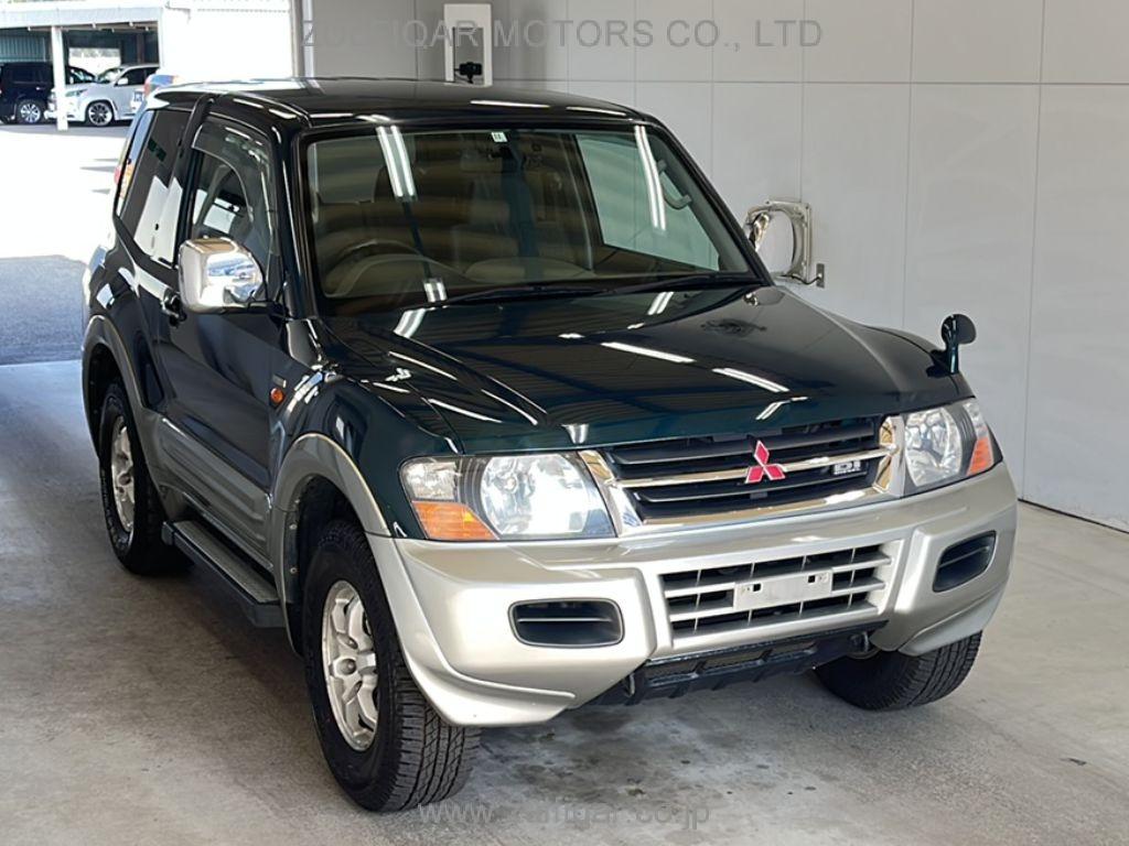 MITSUBISHI PAJERO 2000 Image 4