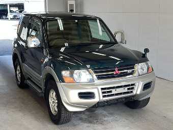 MITSUBISHI PAJERO 2000 Image 4
