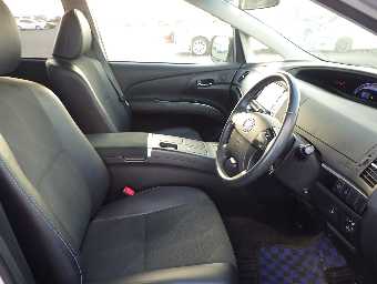 TOYOTA ESTIMA HYBRID 2014 Image 14