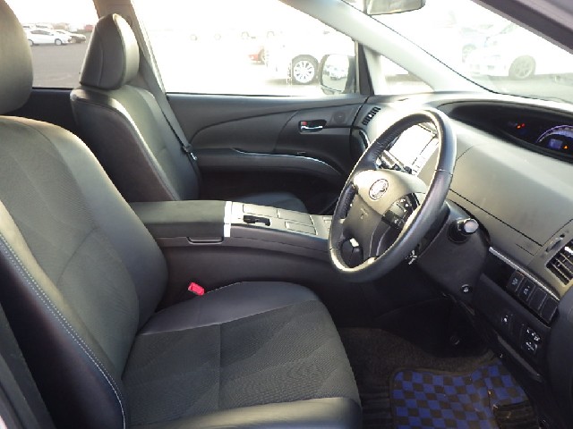 TOYOTA ESTIMA HYBRID 2014 Image 20