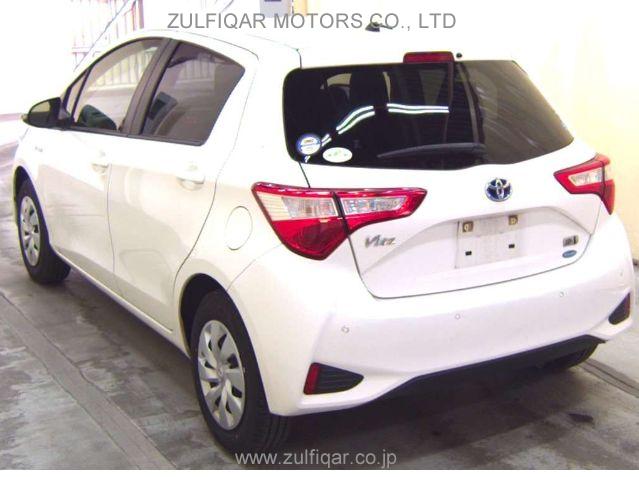 TOYOTA VITZ 2018 Image 4