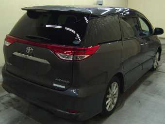 TOYOTA ESTIMA 2010 Image 2