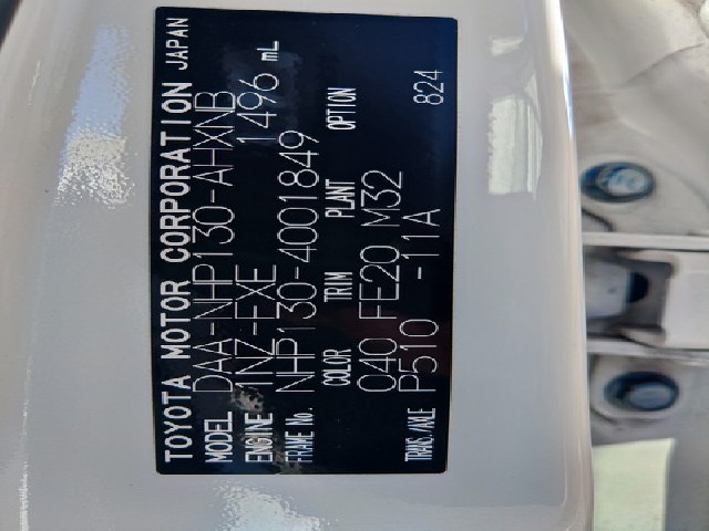 TOYOTA VITZ 2018 Image 27