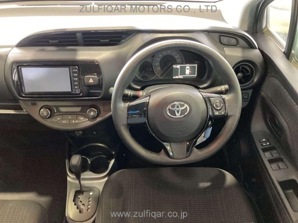 TOYOTA VITZ 2018 Image 6
