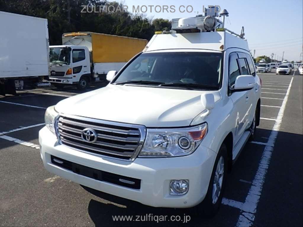 TOYOTA LAND CRUISER 2013 Image 1