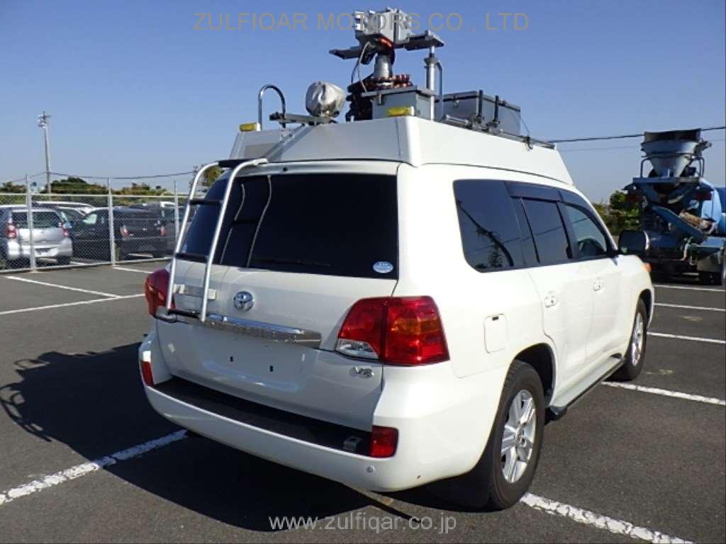 TOYOTA LAND CRUISER 2013 Image 2