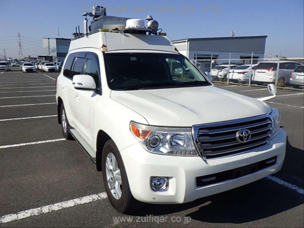TOYOTA LAND CRUISER 2013 Image 3