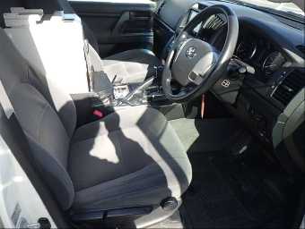 TOYOTA LAND CRUISER 2013 Image 5